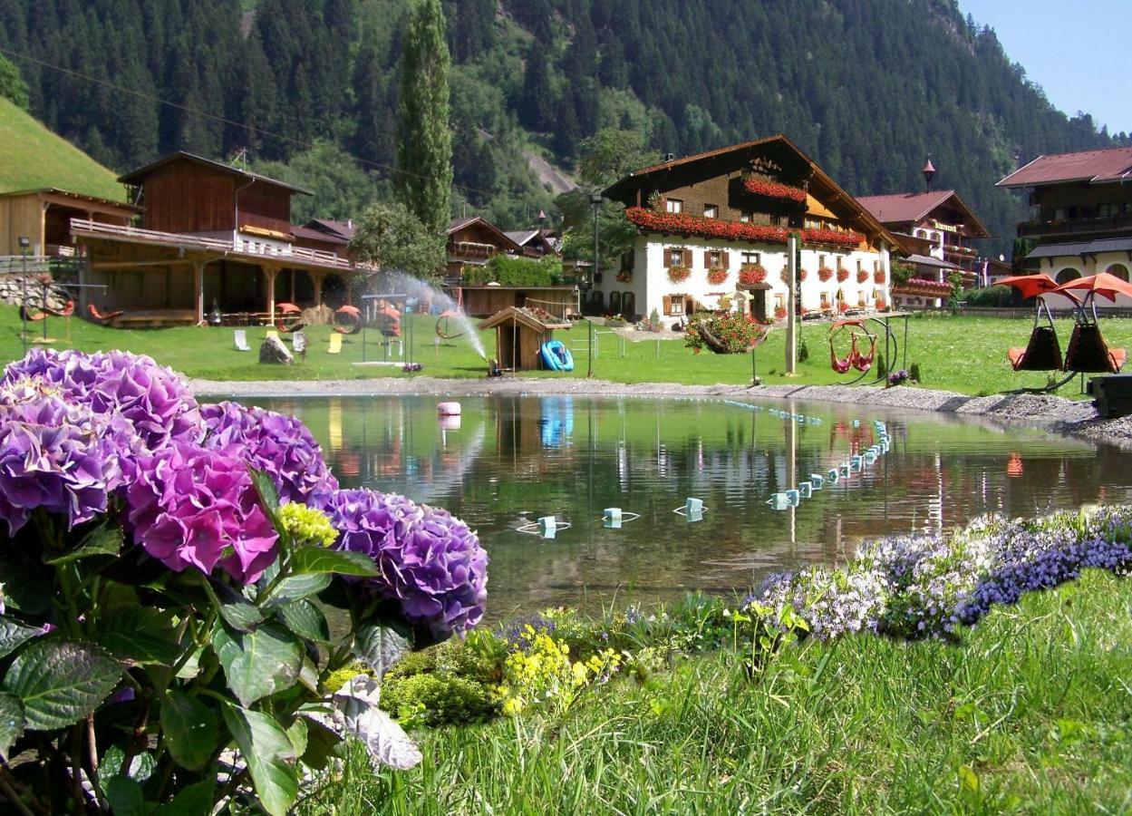 ניוסטיפט אים סטובאיטל Pension Holzknechthof Am See מראה חיצוני תמונה